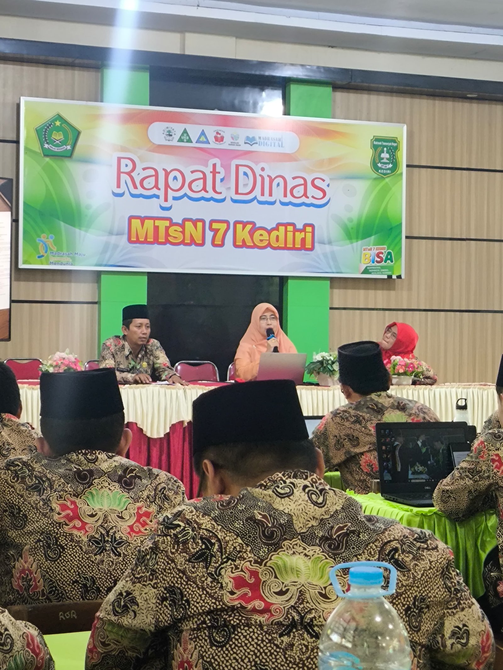 Gambar Berita